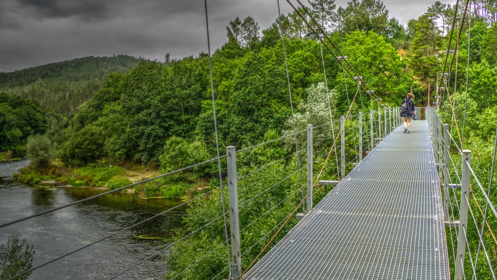 The most beautiful and instagrammable suspension bridge near Padrón