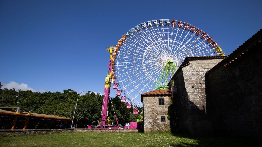 Descubre Santiago de Compostela y las fiestas de la Ascensión con el Hotel Scala